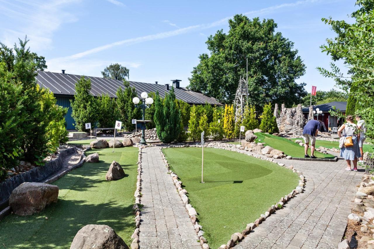 First Camp Moelle-Hoeganaes Buitenkant foto